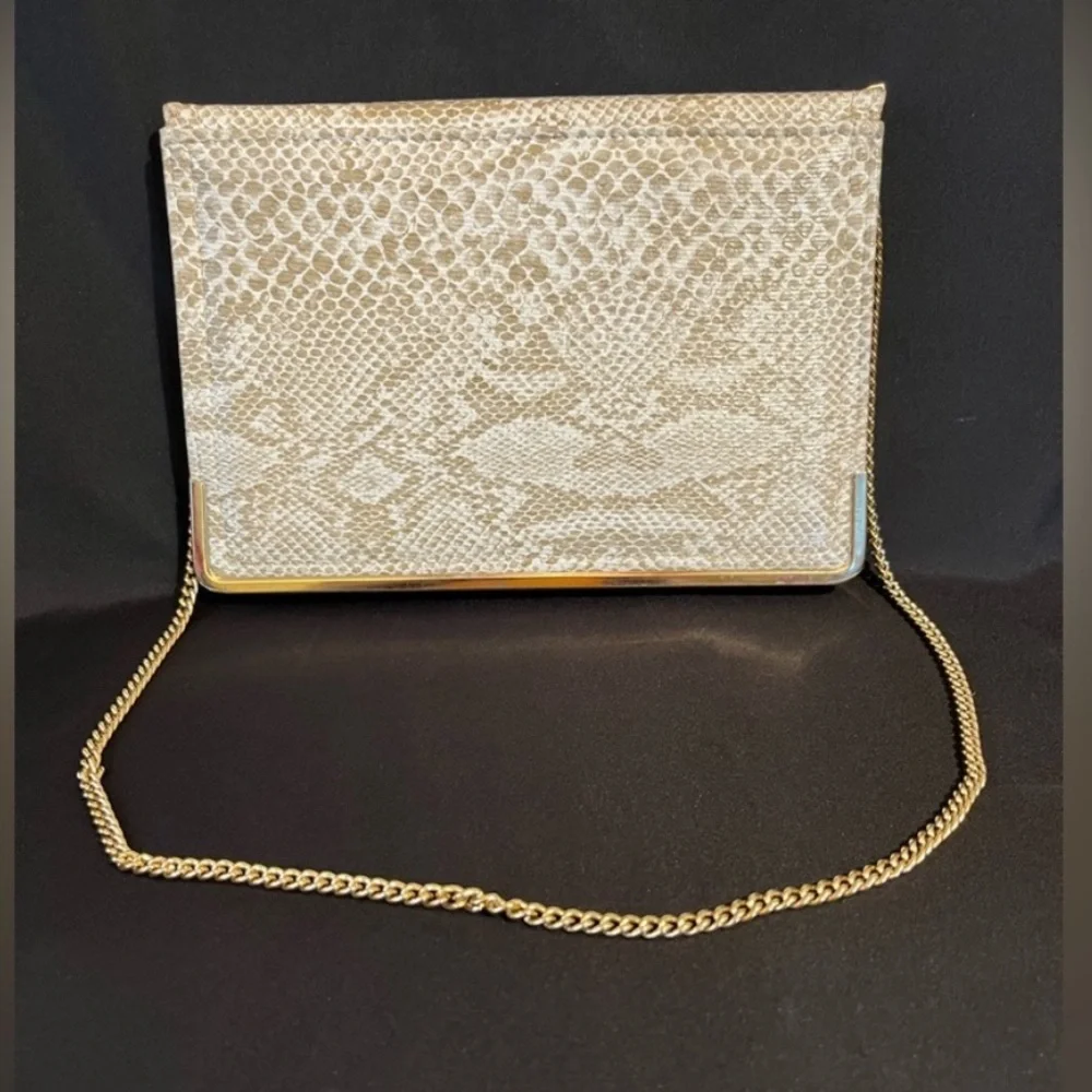 Vintage snakeskin eve vinyl